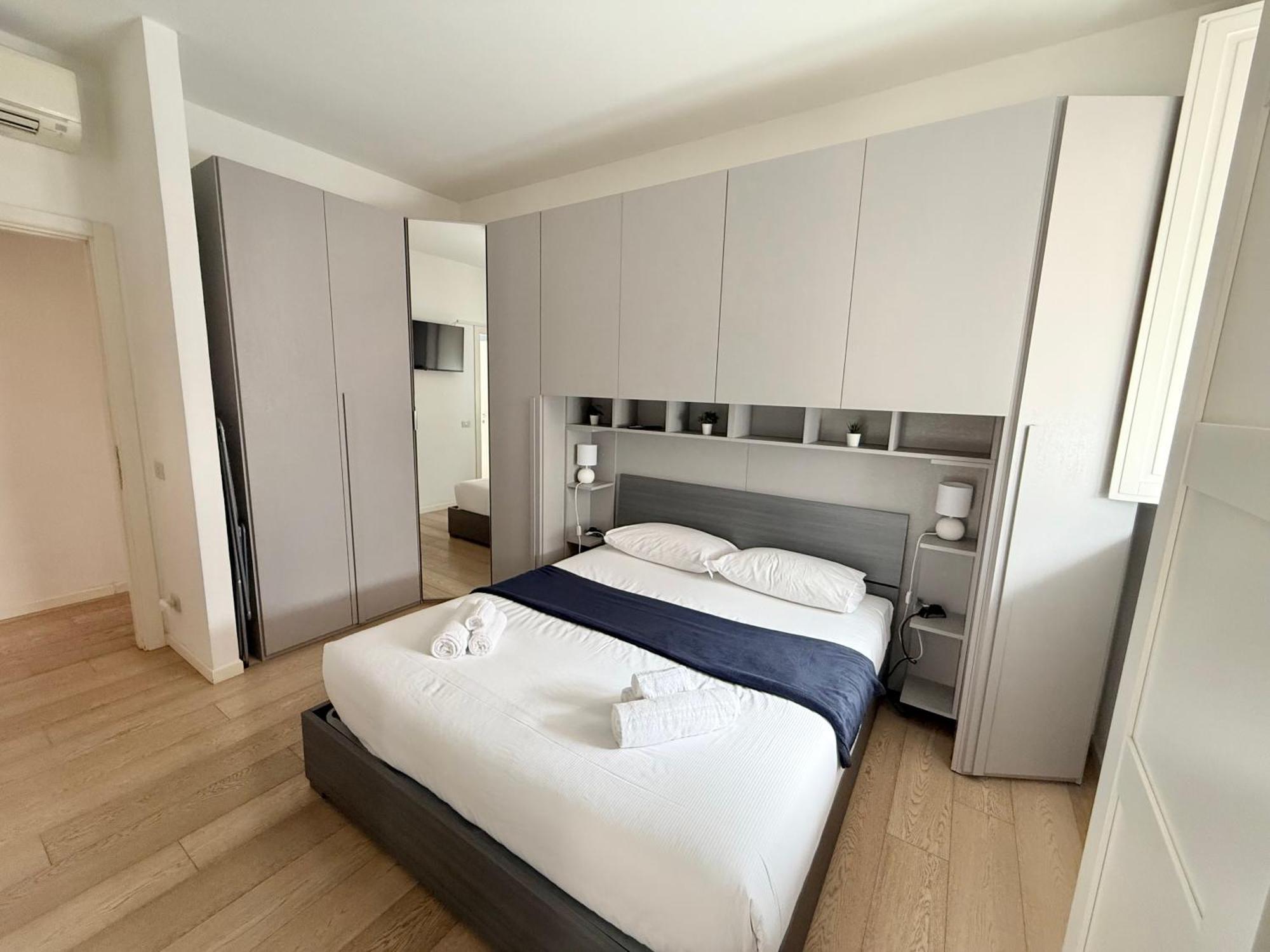 Gioire Apartments - Мілан Екстер'єр фото